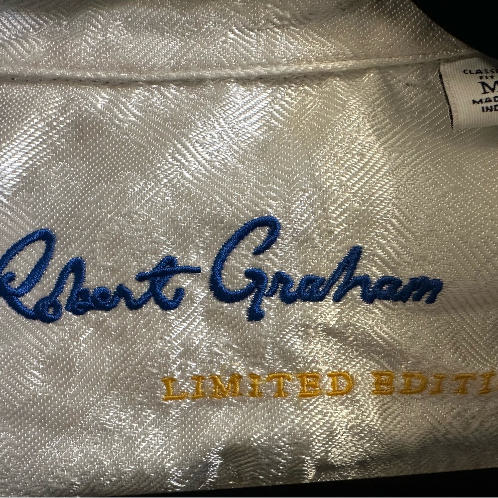 NWT Robert Graham Limited Edition “The B Hudson” 100% Silk 50%Off Original Price - Picture 10 of 14
